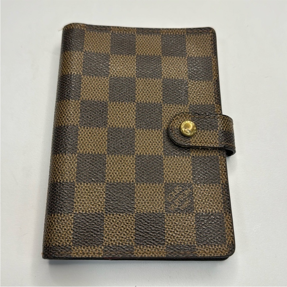 Louis Vuitton small agenda